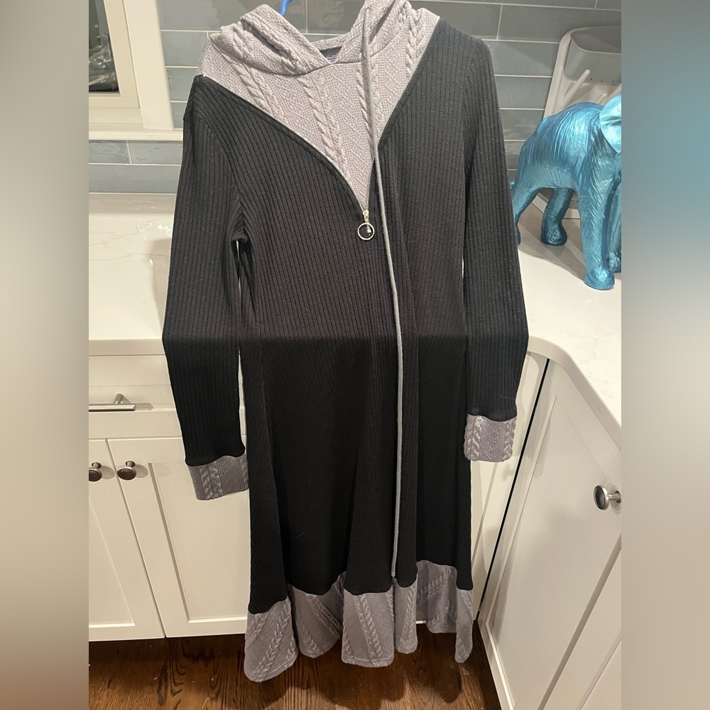 SHEIN Ribbed Sweater Dress (Must Add to a Bundle Amounting to a Minimum of $20)